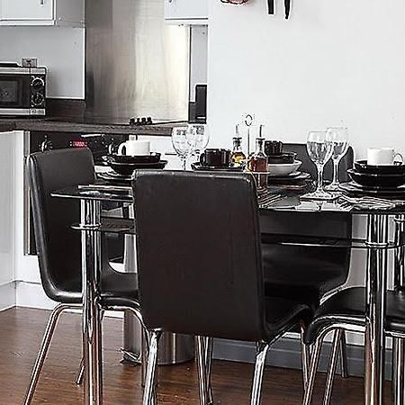 Lewis Apartment 1 Northern Quarter Sleeps Upto 4 Manchester Buitenkant foto